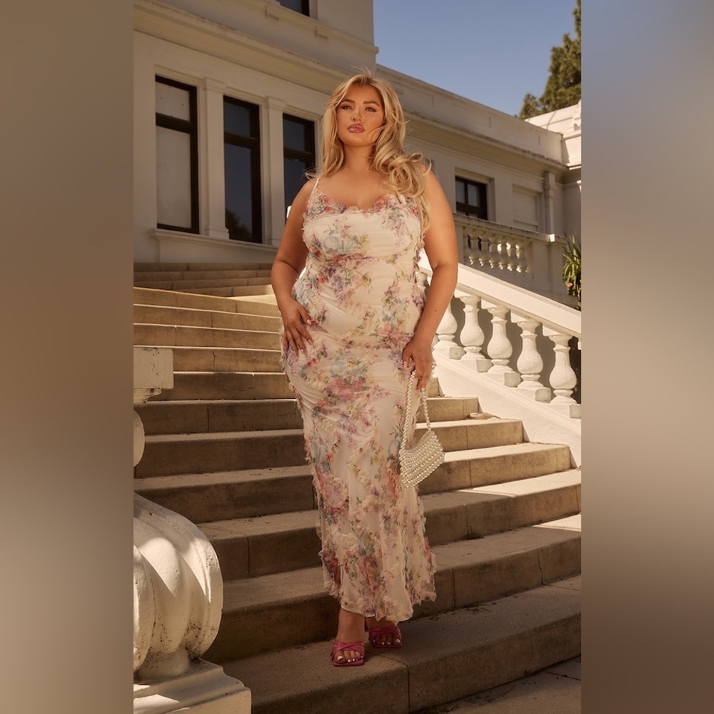 NWT PRETTYLITTLETHING Plus Multi Floral Printed Textured Cowl Neck Maxi Dress